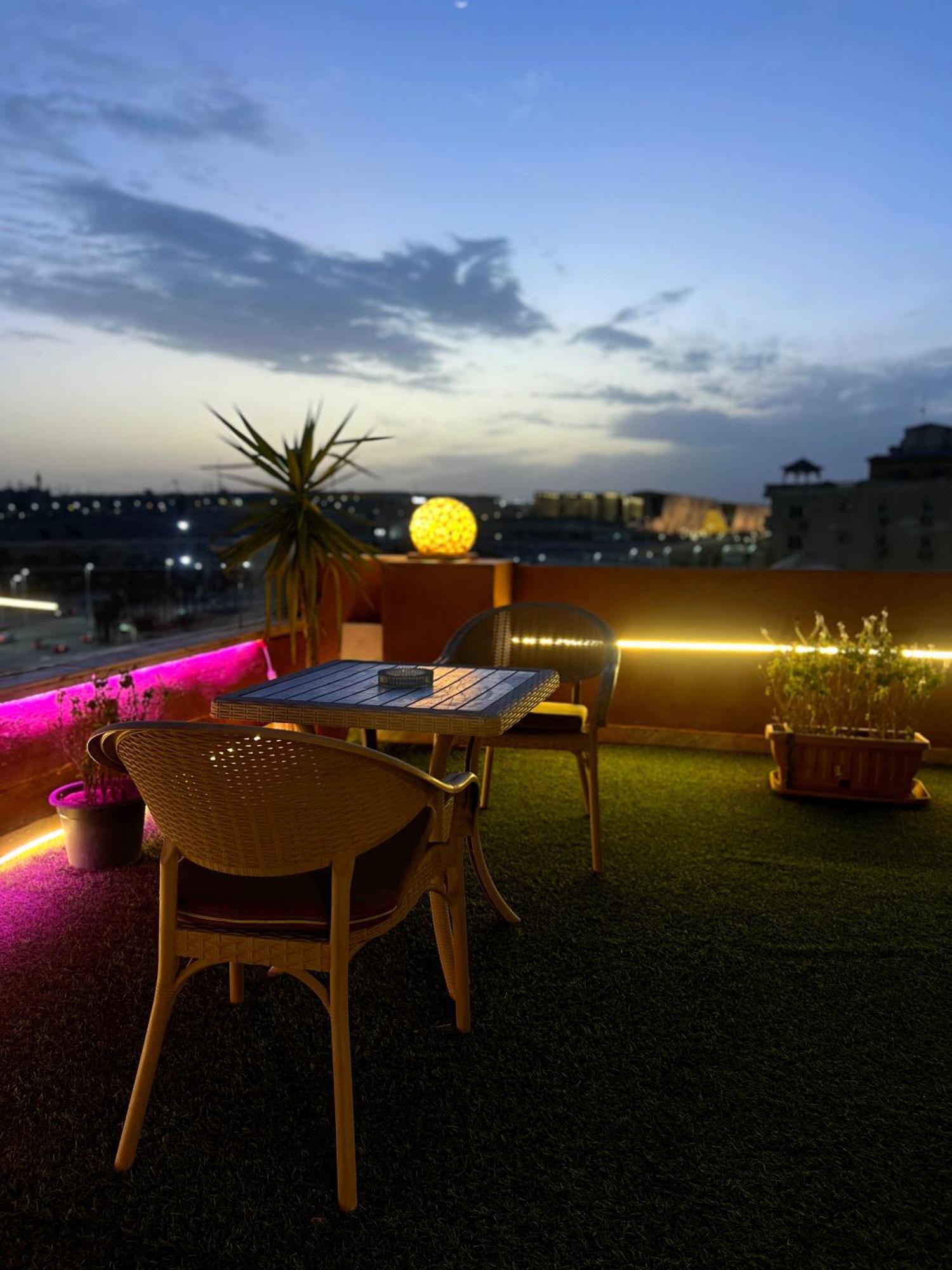 Grand Pyramids Inn Kafret el-Gabal Exteriér fotografie